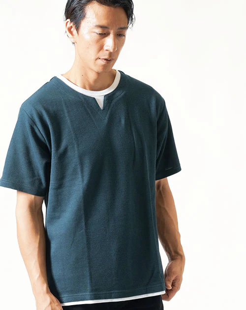 フェイクレイヤードオーバーサイズ半袖キーネックTシャツ - Image 4
