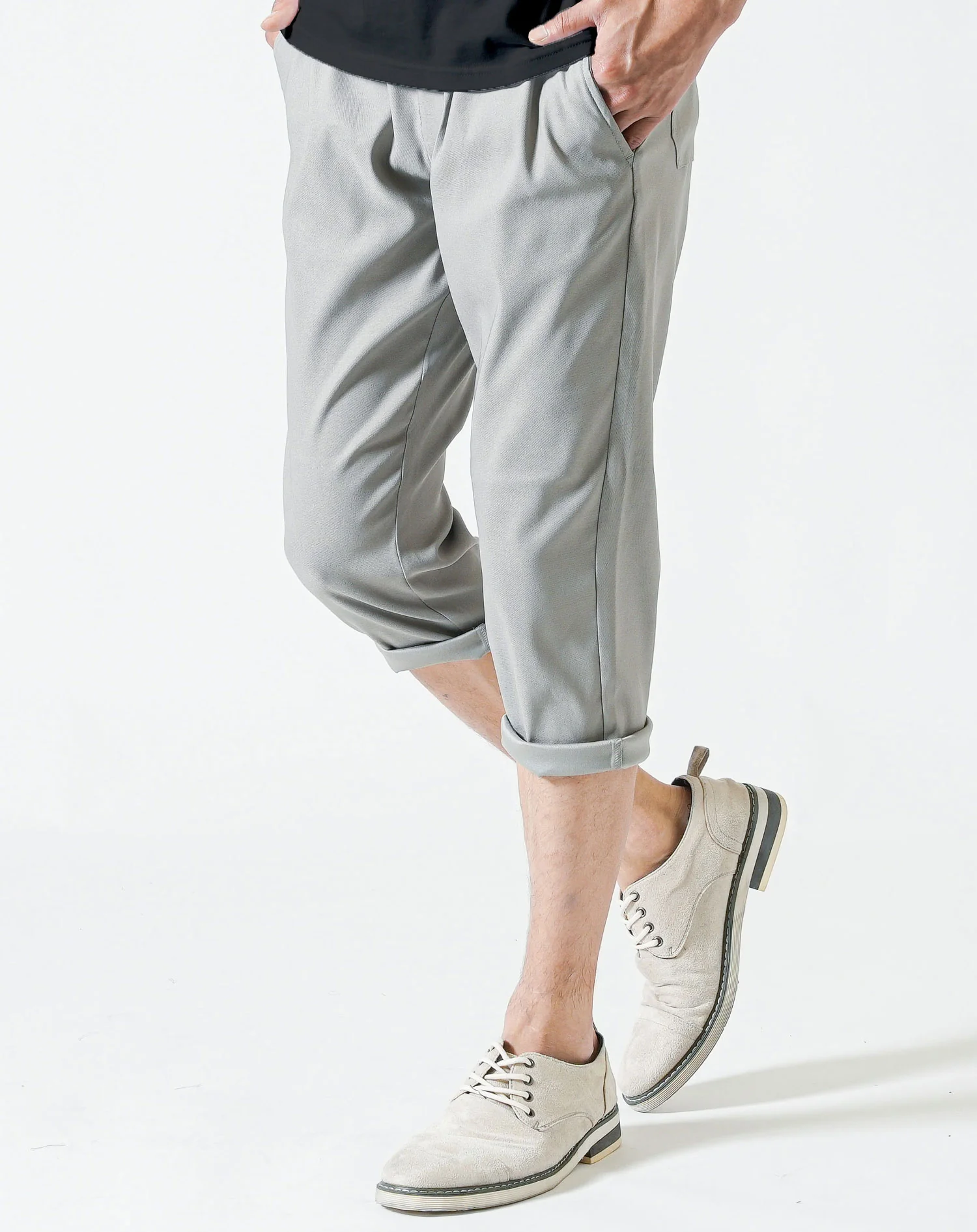 接触冷感グレー色アンクル・クロップド・ハーフパンツ - Image 24