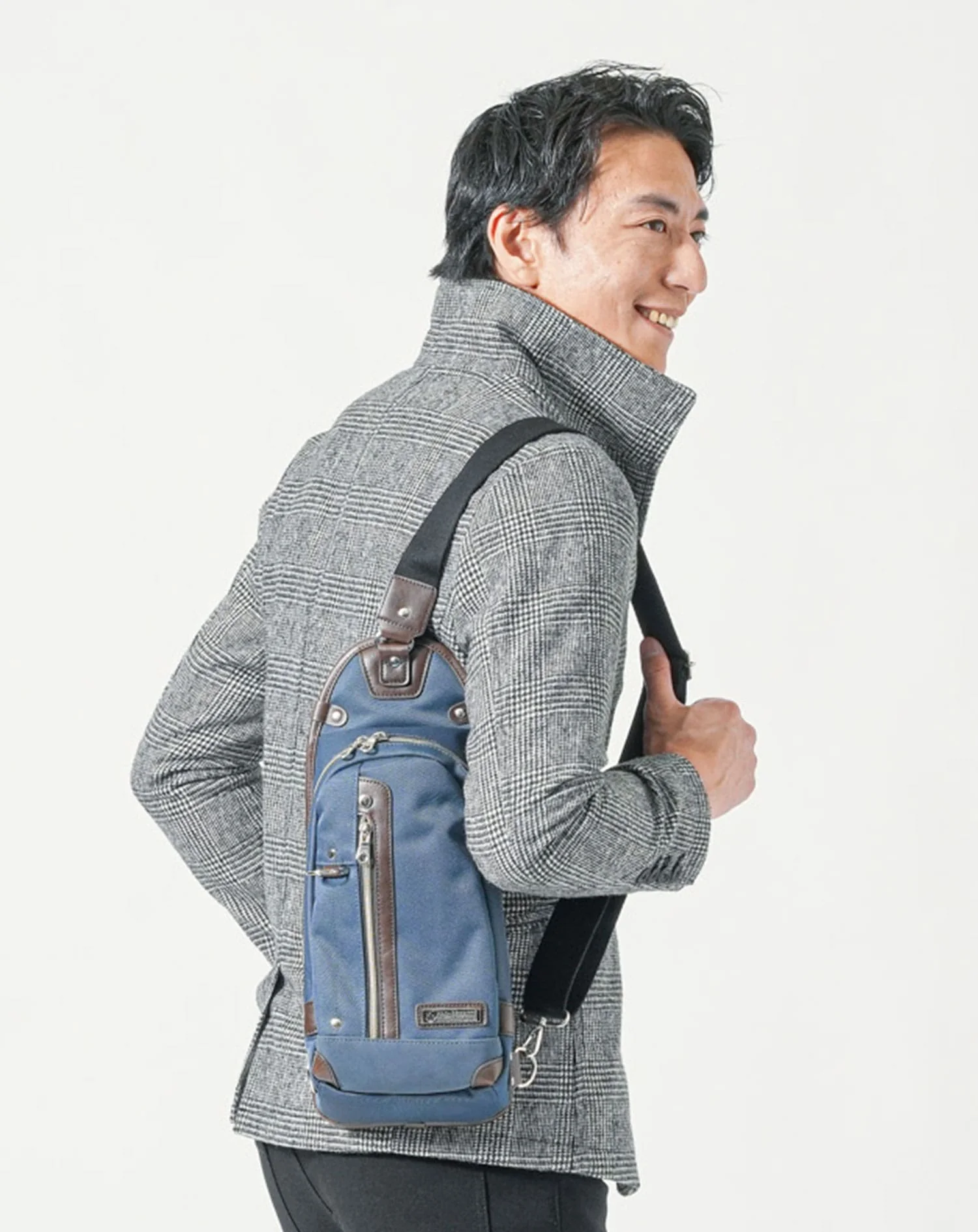 PUレザー×ツイル切り替えボディバッグ - Image 13