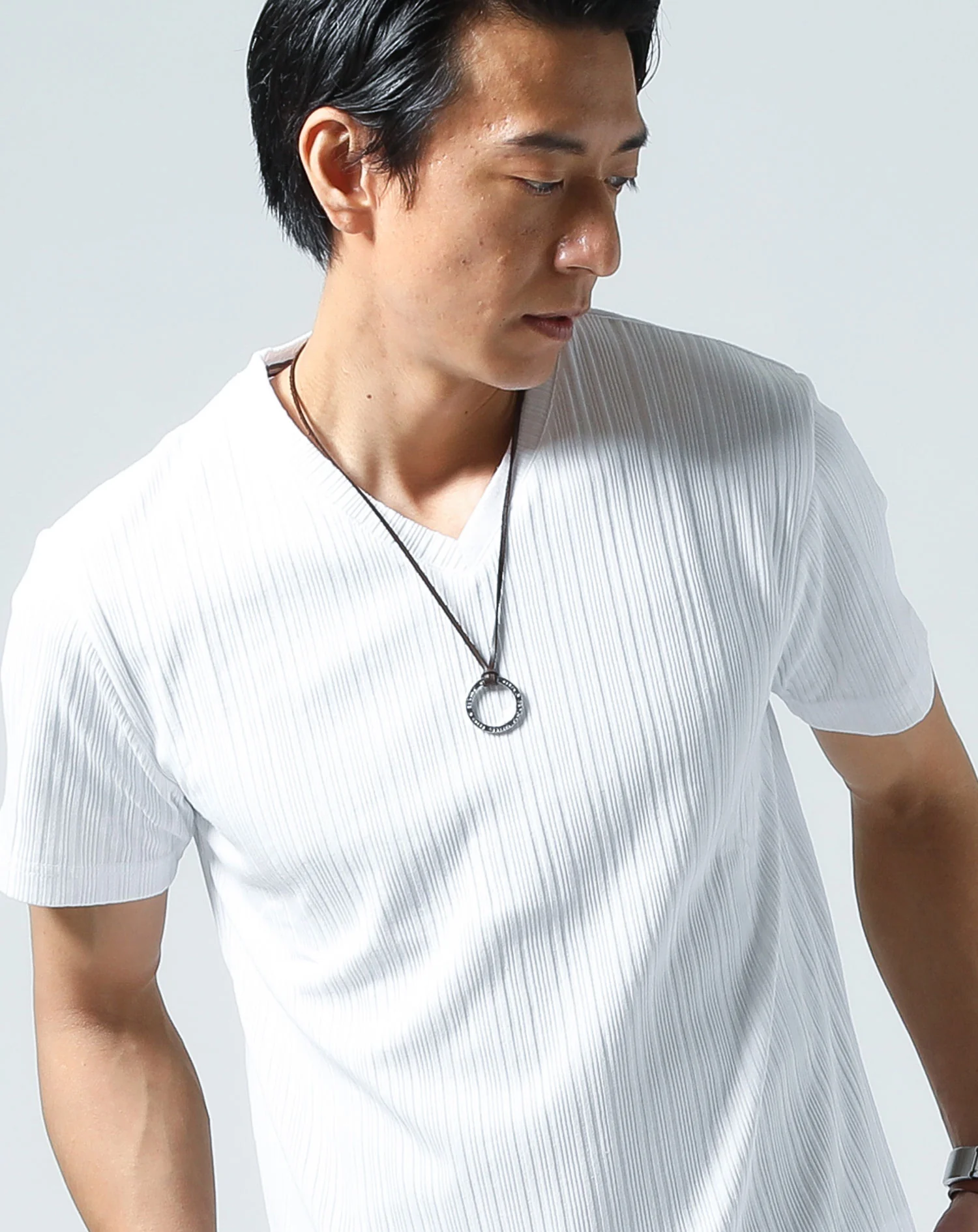 ランダムテレコ素材半袖スリムVネックTシャツ - Image 19