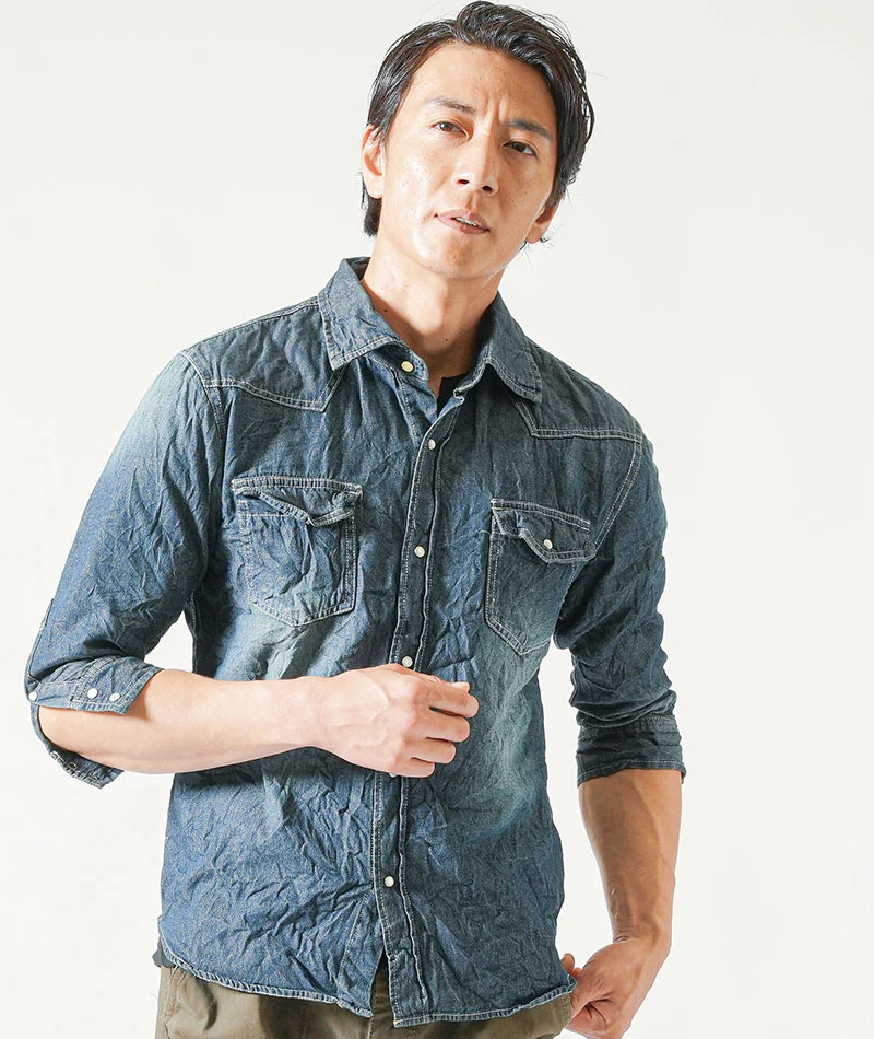 バイカーファッション・夏のちょいワルメンズ3点コーデセット インディゴ7分袖デニムシャツ×黒半袖ヘンリーネックTシャツ×オリーブカーゴパンツ - Image 6
