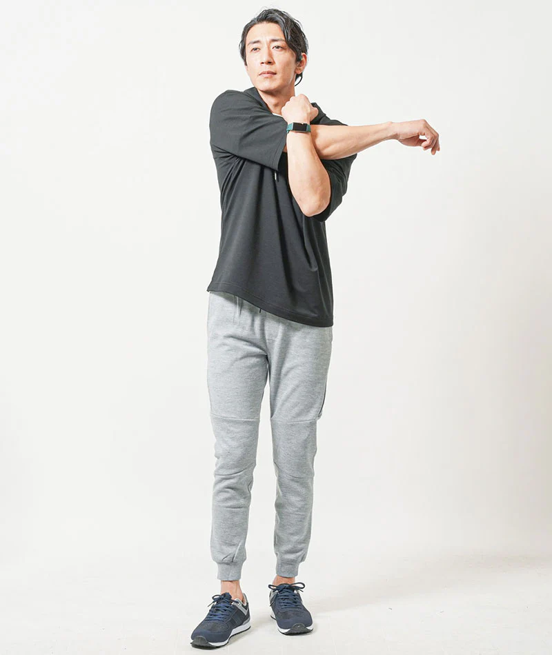 普段着スポーツファッション服メンズ3点コーデセット 黒5分袖プルパーカー×白半袖Tシャツ×グレースウェットジョガーパンツ - Image 3