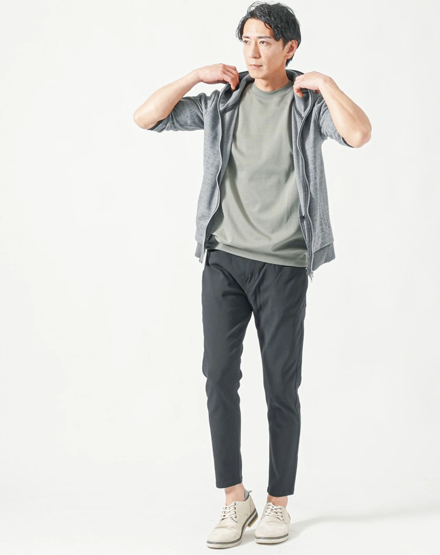 メンズ夏服トップス3点コーデセット　グレー5分袖パーカー×白半袖Tシャツ×半袖カーキTシャツ - Image 6