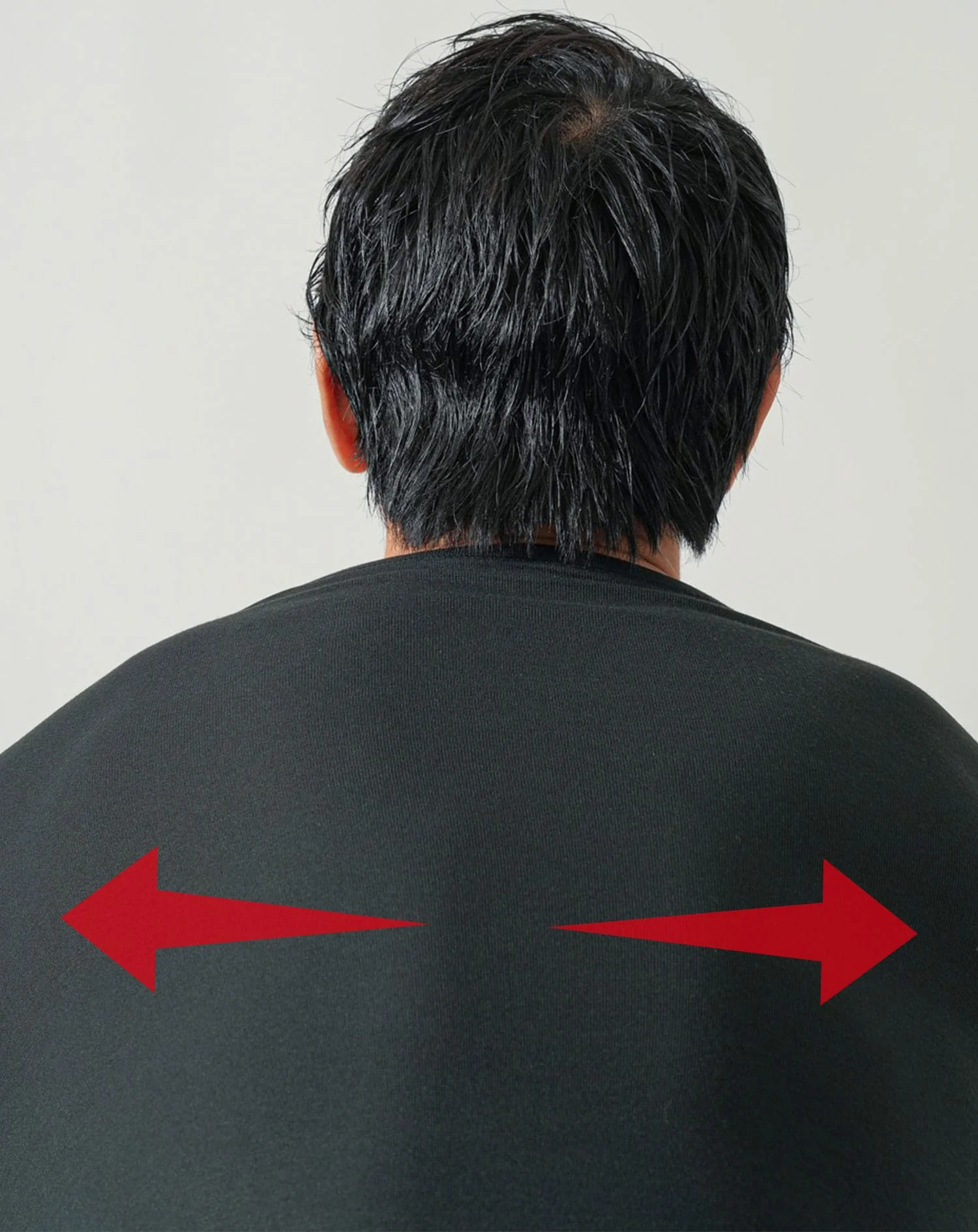 日本製Vネック9分袖ヒートインナーTシャツ - Image 14