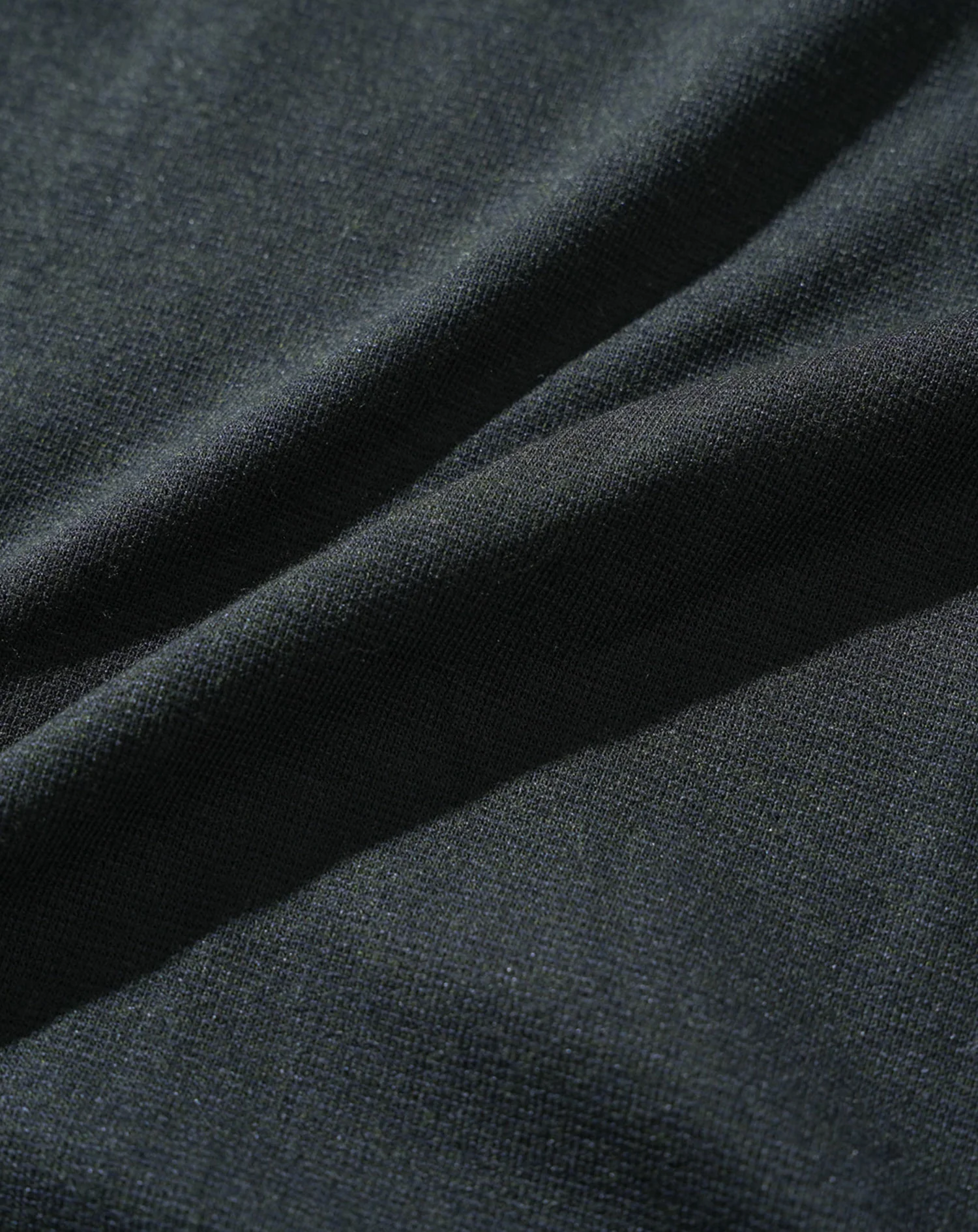 日本製Vネック9分袖ヒートインナーTシャツ - Image 21