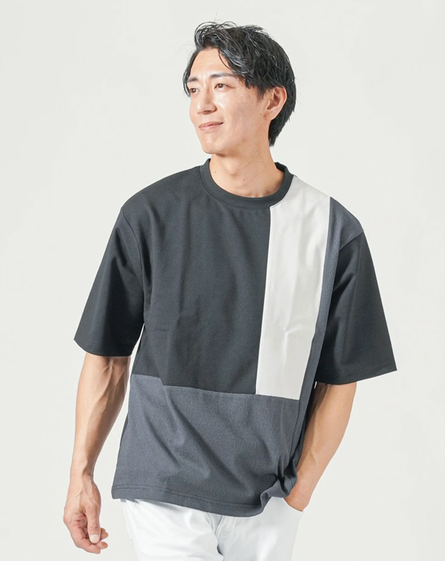 前身頃切り替え半袖クルーネックTシャツ - Image 11