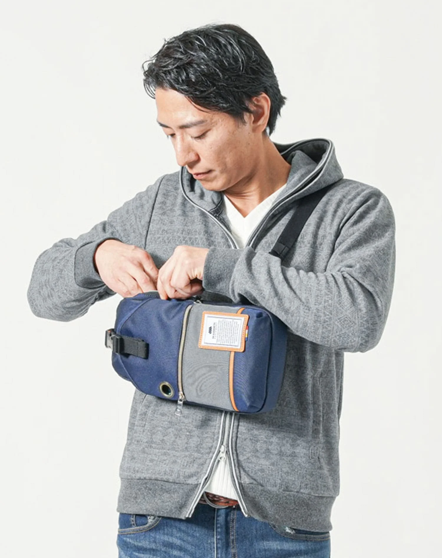 軽量・撥水加工ボディバッグ - Image 14
