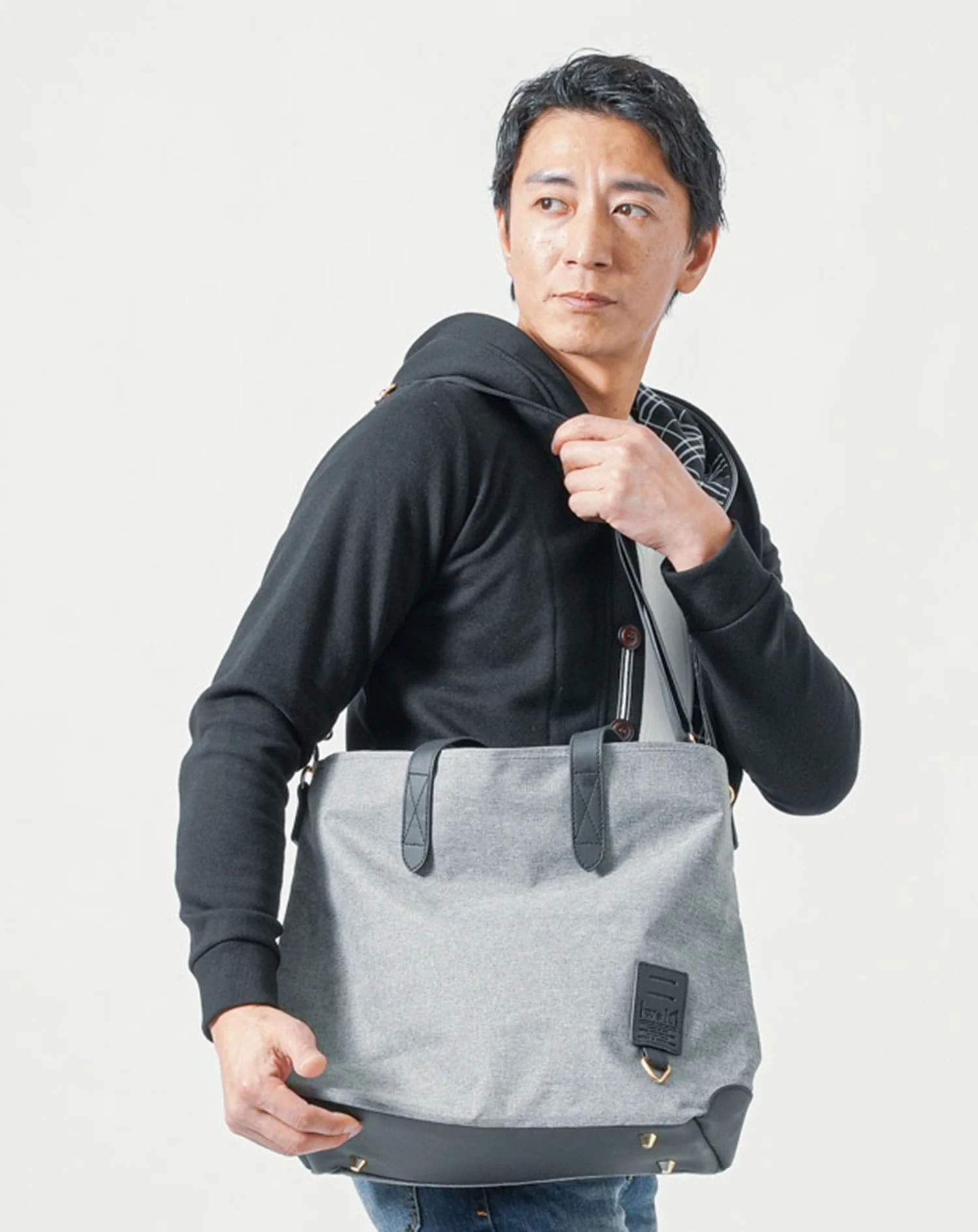 ファスナー付き3層式ショルダートートバッグ - Image 21