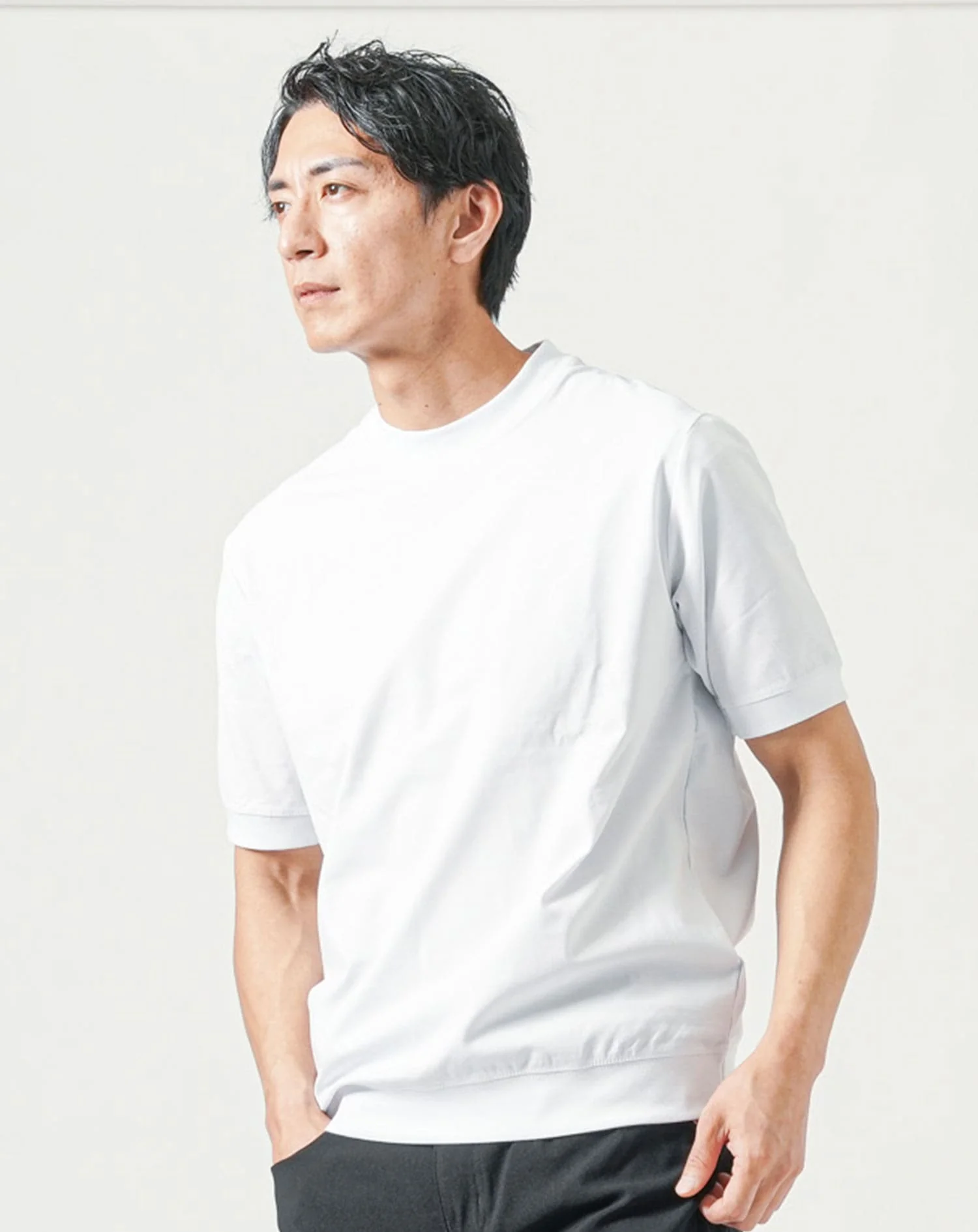 接触冷感リブ付き半袖クルーネック・VネックTシャツ - Image 18