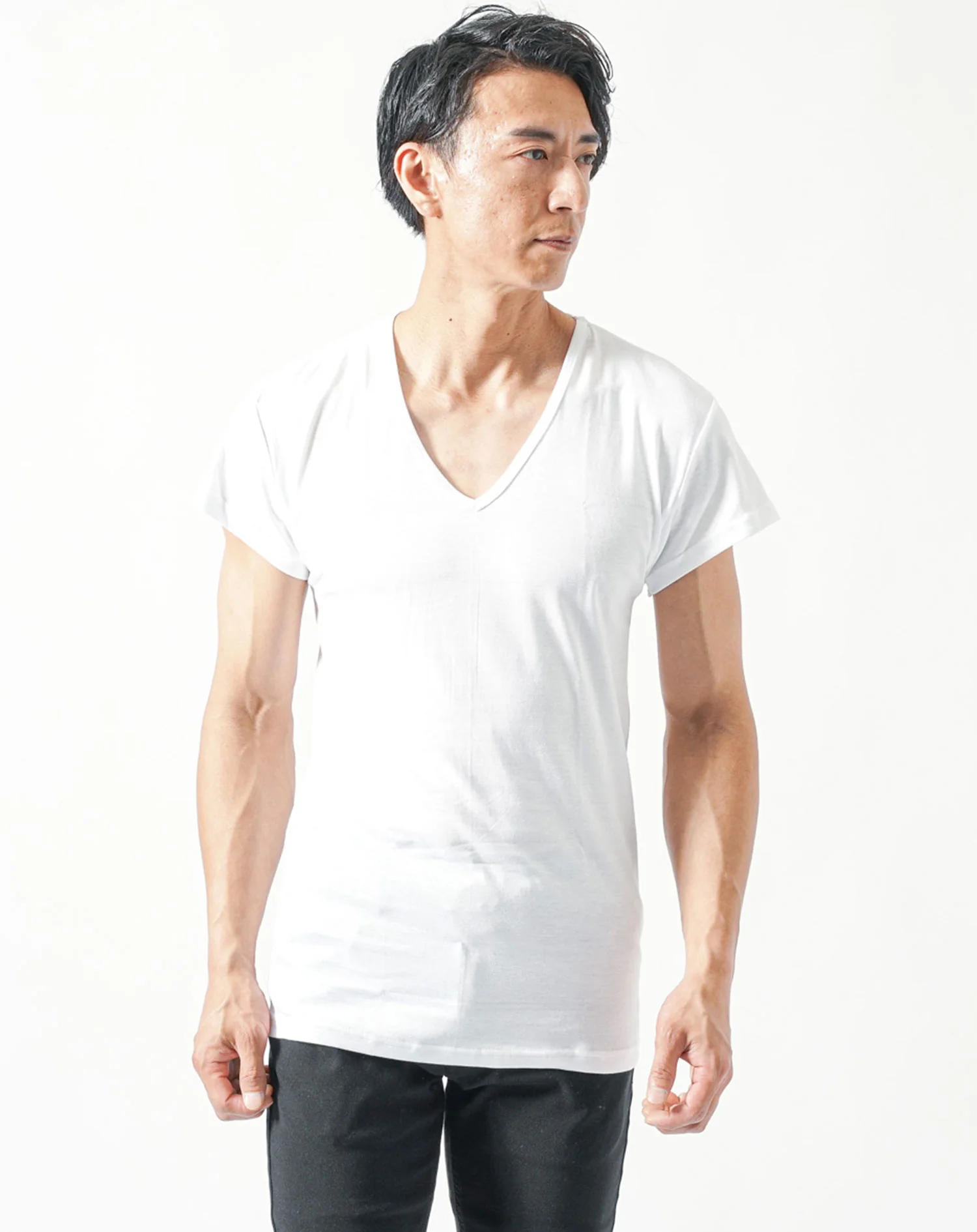 接触冷感汗取りパット付き半袖VネックインナーTシャツ - Image 18