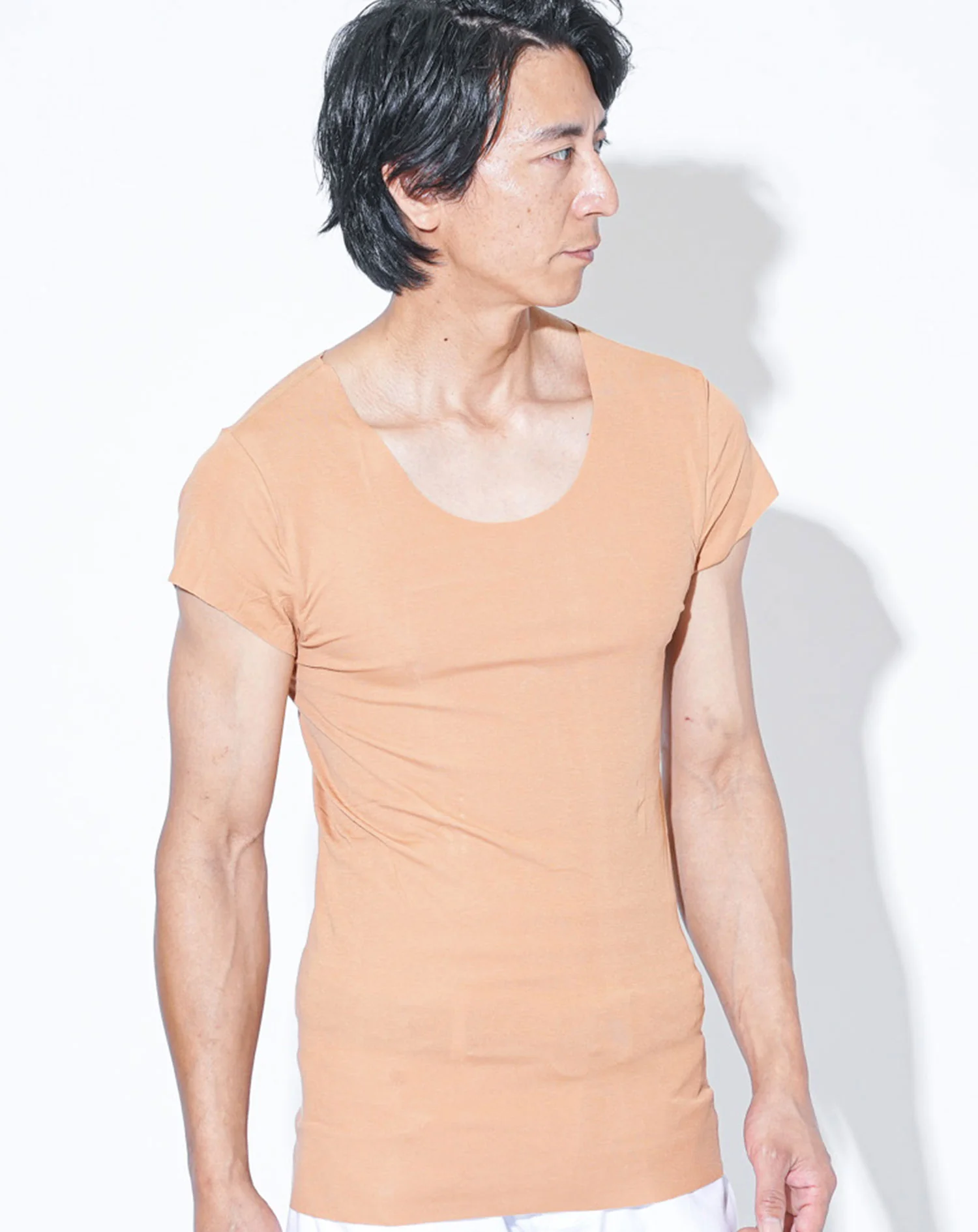 Tシャツ専用インナー　汗取りパット付きカットオフUネックノースリーブ・半袖Tシャツ - Image 33