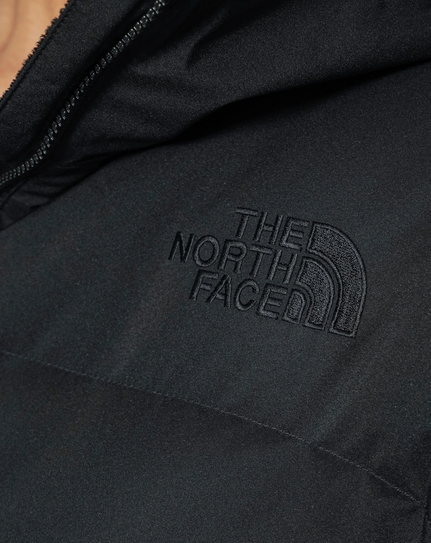 ザ・ノース・フェイス(THE NORTH FACE)フード付きフリームーブダウンジャケット - Image 13