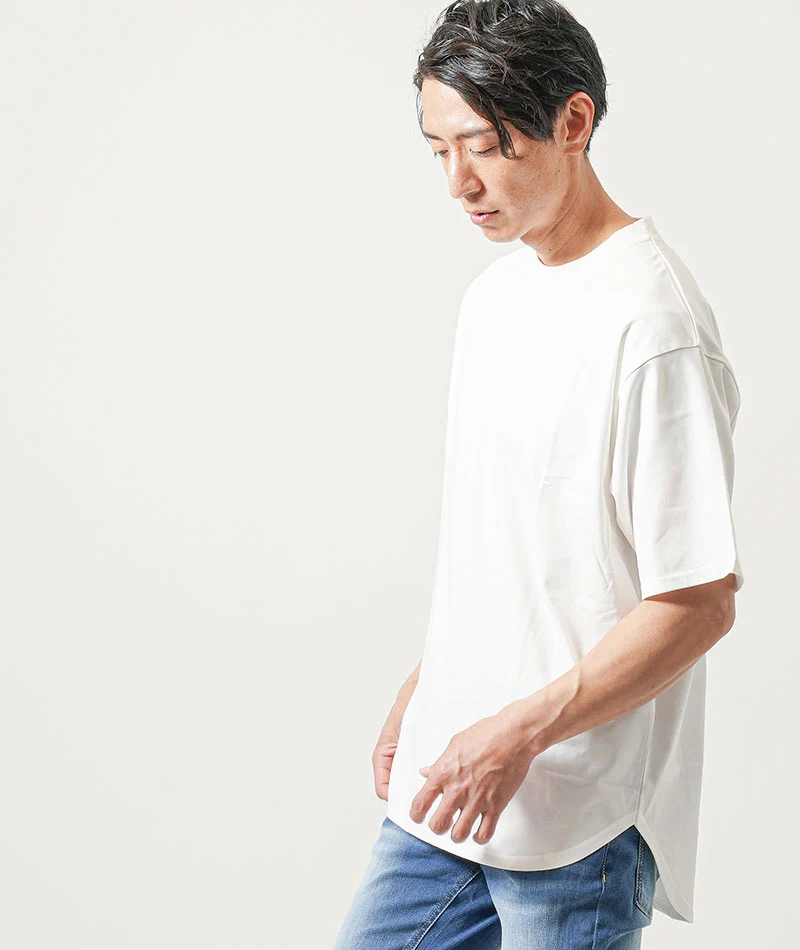 がっちり体型30代メンズ夏コーデ3点セット　白5分袖プルパーカー×白半袖Tシャツ×ブルーアンクルデニムパンツ - Image 7