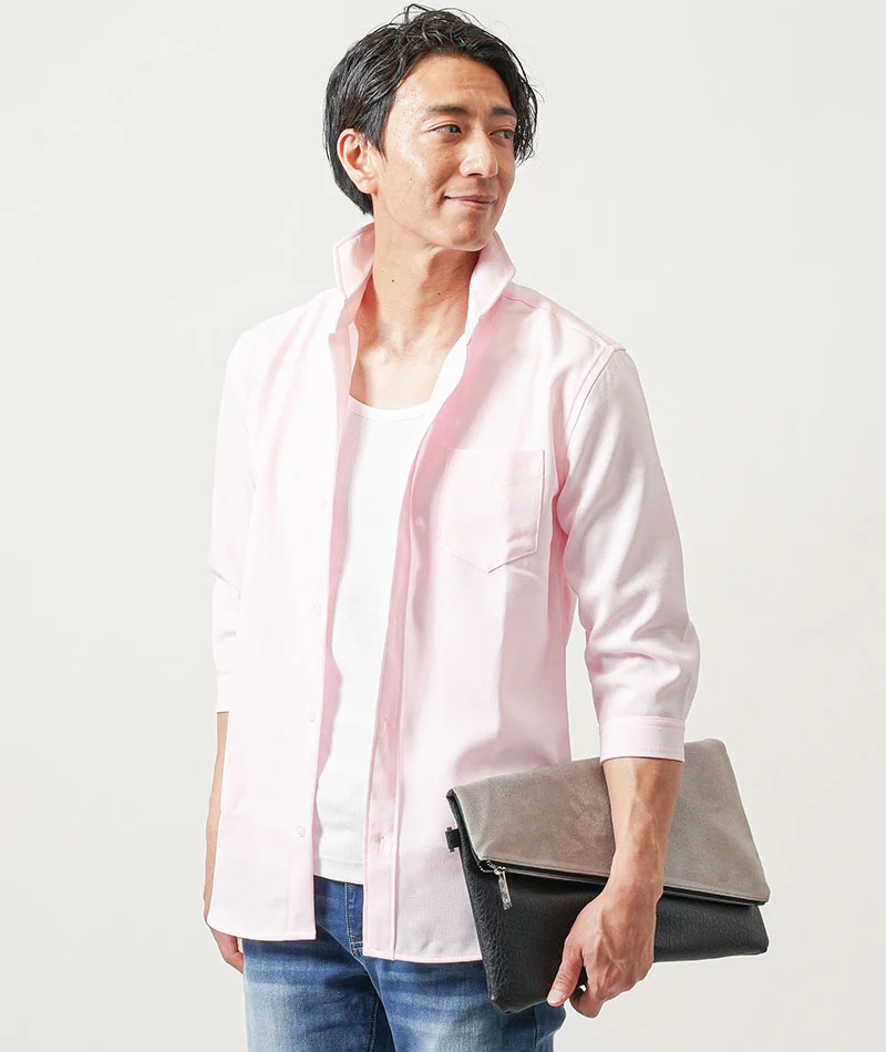 40代メンズ夏の3点コーデセット　ピンク7分袖シャツ×白タンクトップ×ブルーアンクルデニムパンツ - Image 5
