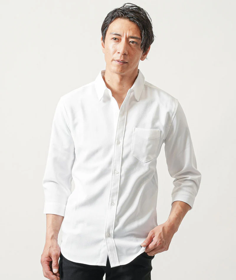 40代メンズ3点コーデセット　白7分袖シャツ×サックス7分袖シャツ×黒スリムテーパードチノパンツ - Image 5