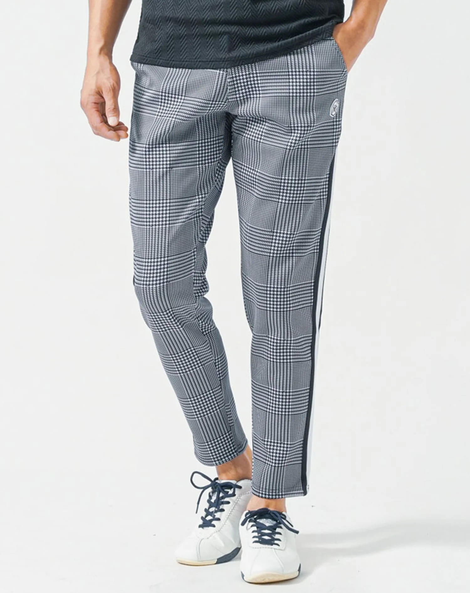 ストレッチテーパードゴルフパンツ - Image 3