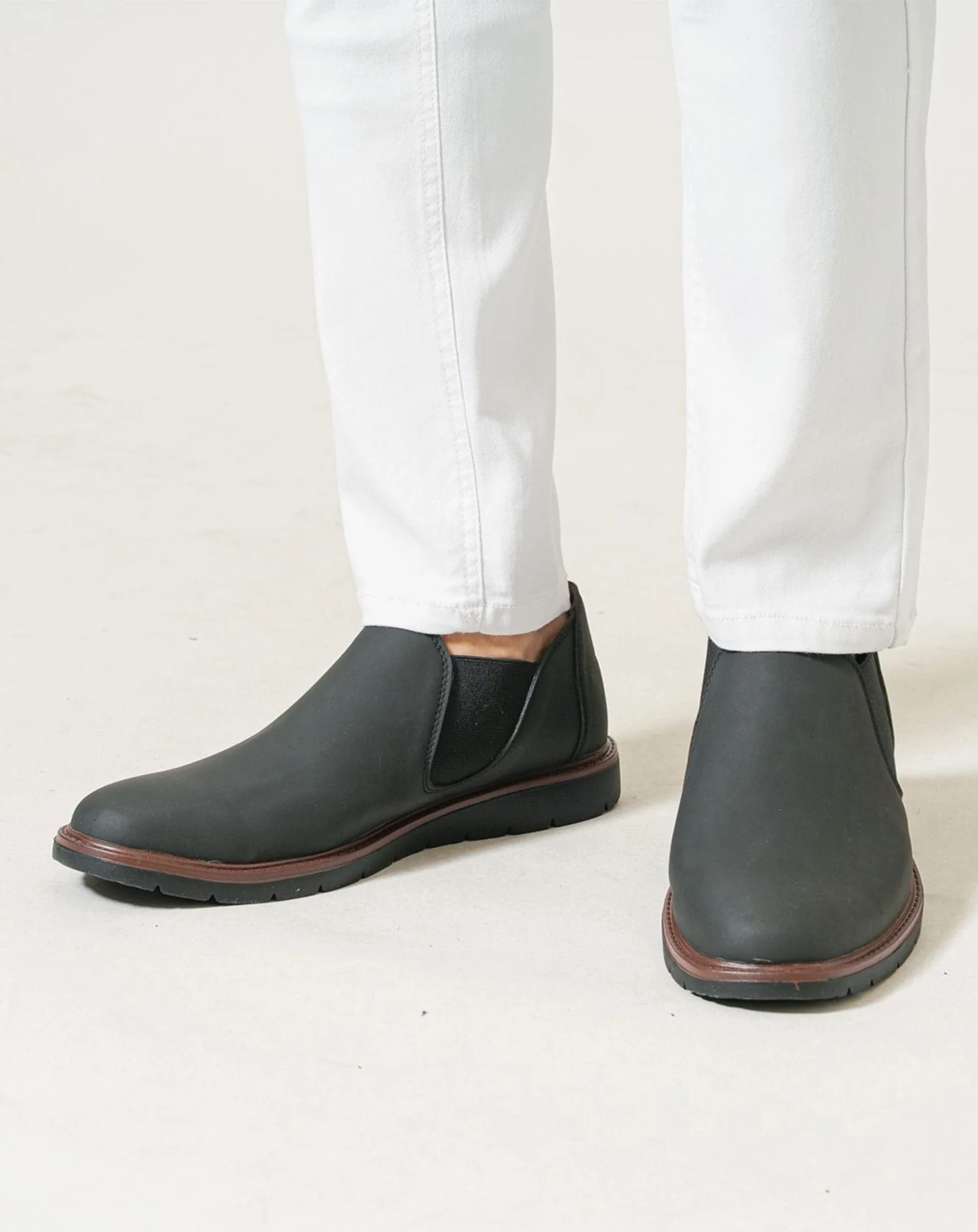PUレザーサイドゴアスリッポンスニーカー - Image 15