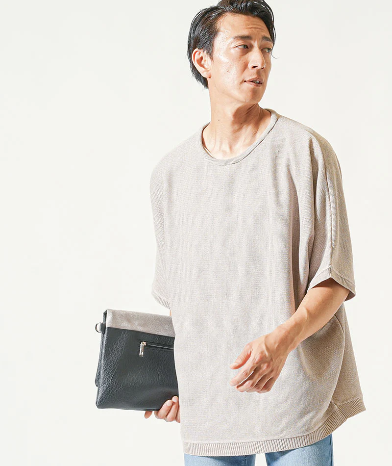 がっちり体型夏の3点コーデセット 黒半袖サマーニットTシャツ×ベージュ半袖サマーニットTシャツ×ブリーチアンクルデニムパンツ - Image 7