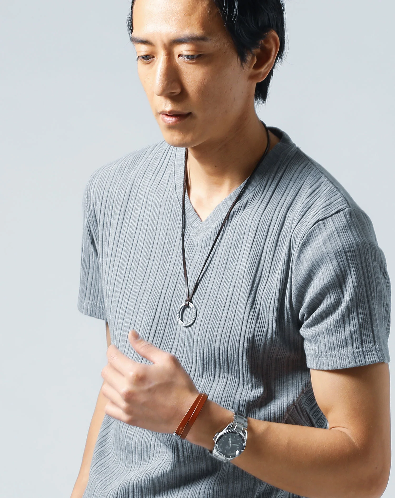 ランダムテレコ素材半袖VネックTシャツ - Image 3
