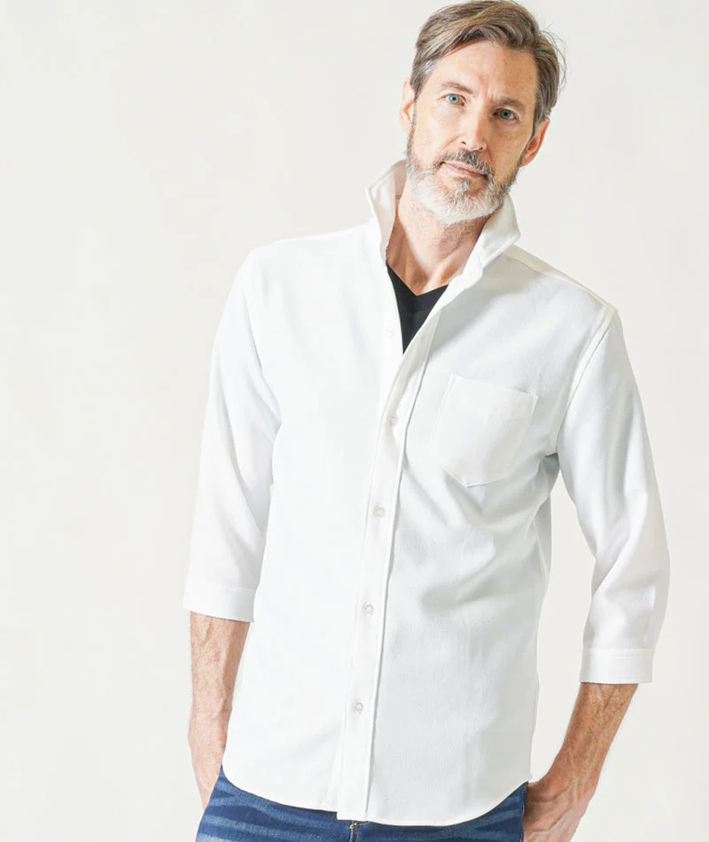 60代メンズ夏の3点コーデセット 白7分袖シャツ×黒半袖VネックTシャツ×インディゴアンクルデニムパンツ - Image 6