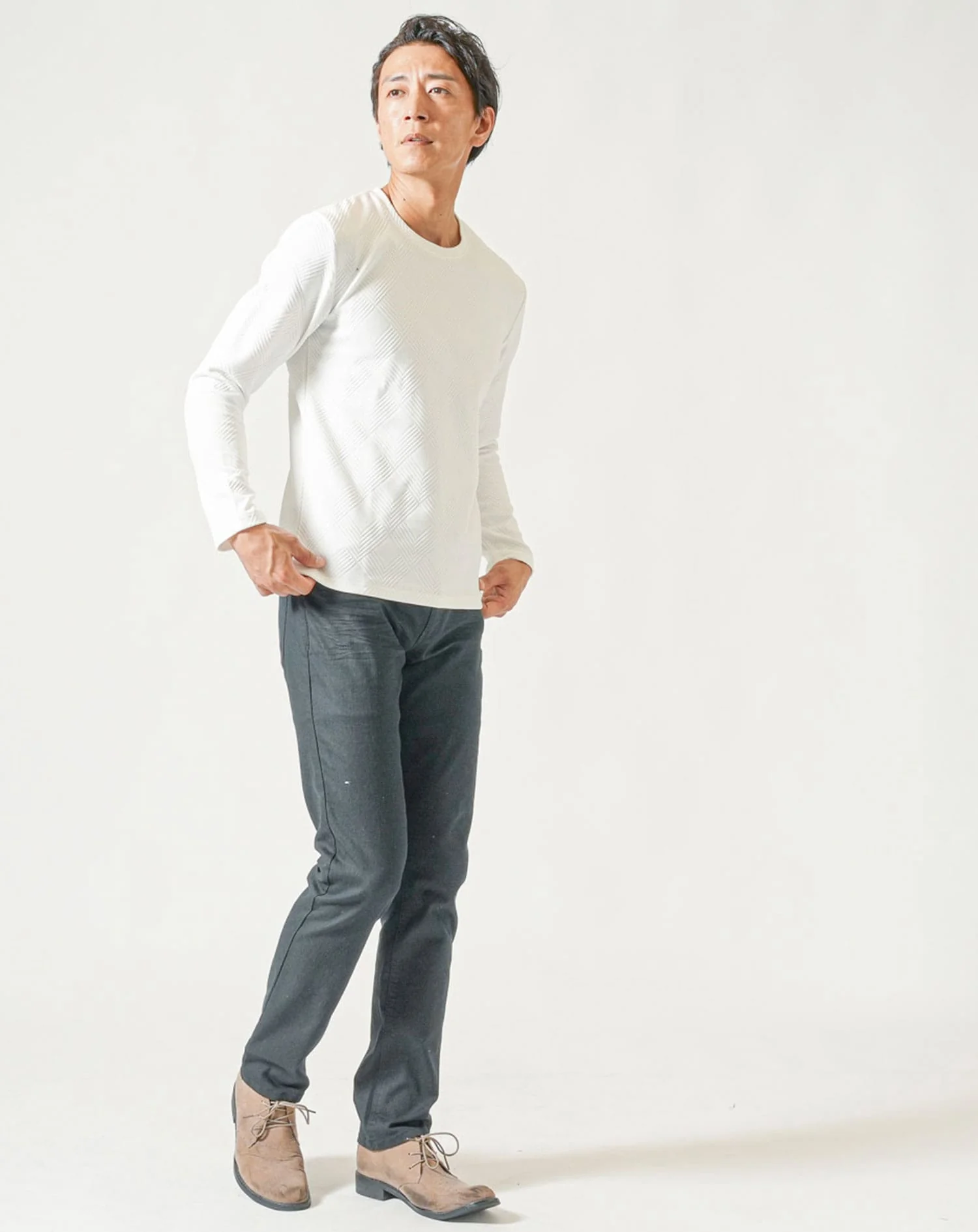 幾何学柄ストレッチ長袖クルーネックTシャツ - Image 12