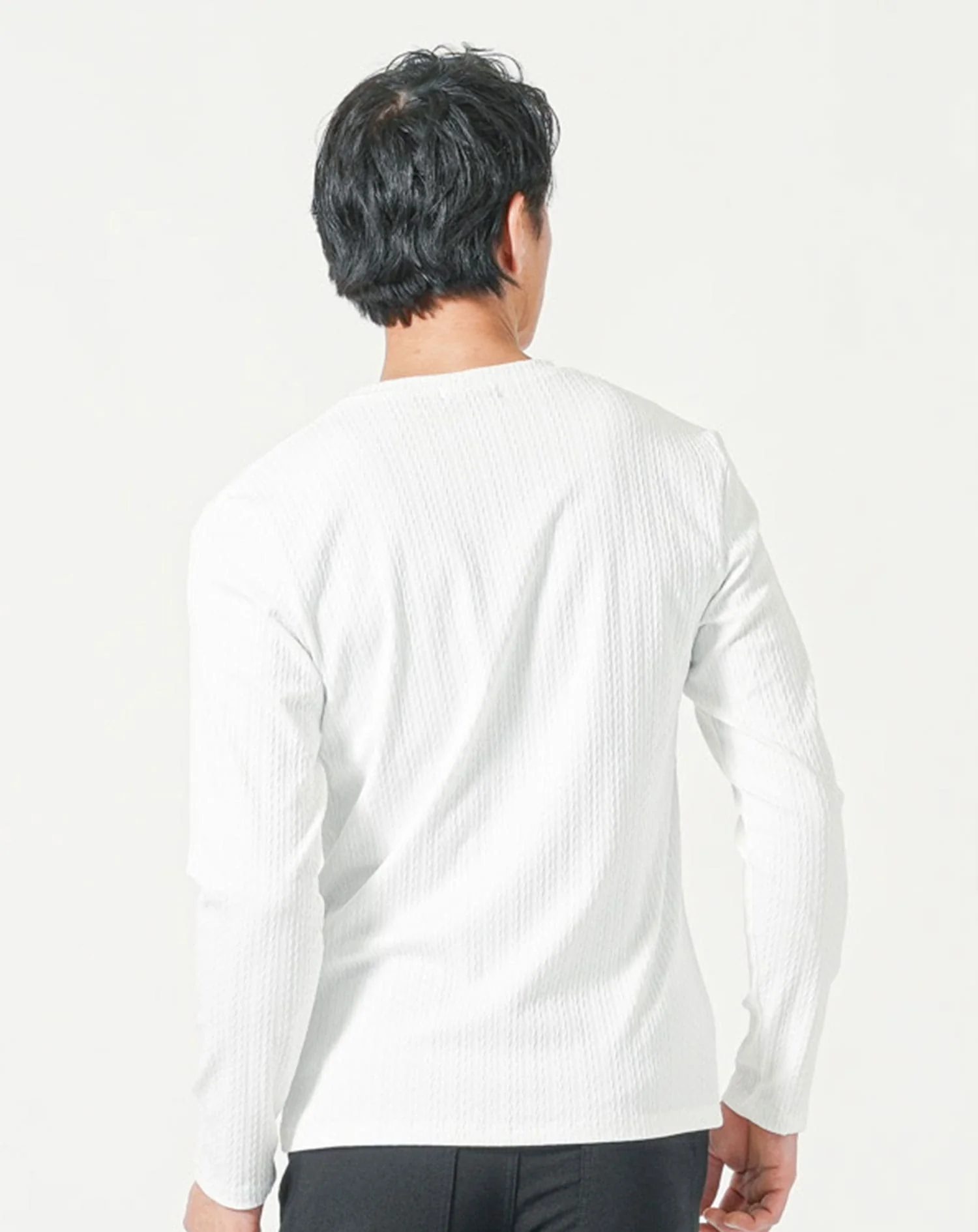 ストライプヘリンボーン長袖ストレッチVネックTシャツ - Image 18