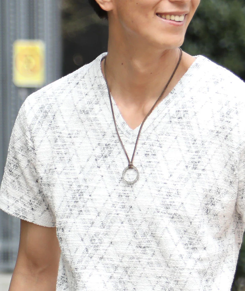 スラブネップ素材チェックデザインVネック半袖Tシャツ - Image 9
