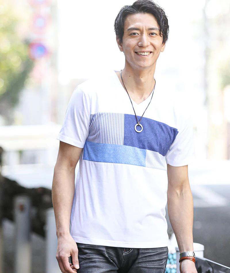 前身切り替えデザイン半袖VネックTシャツ - Image 3