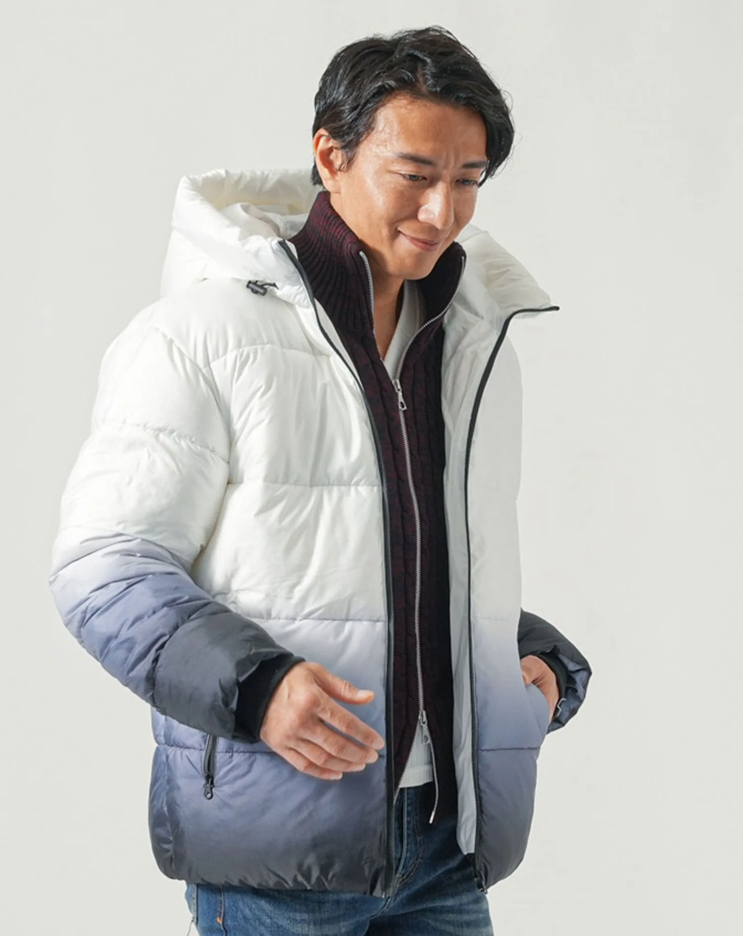 グラデーションフード付き中綿ダウンジャケット - Image 11